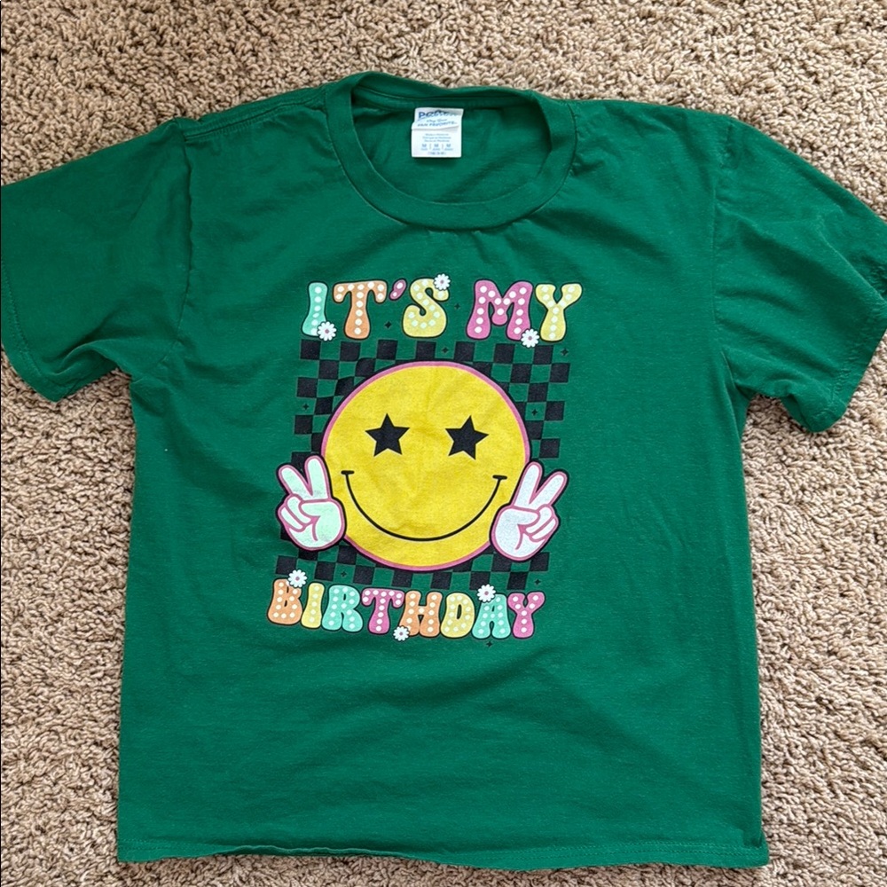 Green Kids Smiley Face Birthday T-Shirt